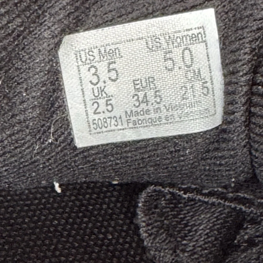 Size M3.5/W5 -‎ Vans UltraRange Black Shoes